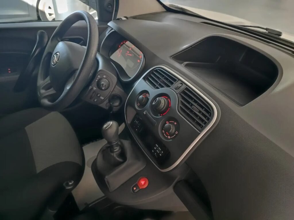 12 NV250